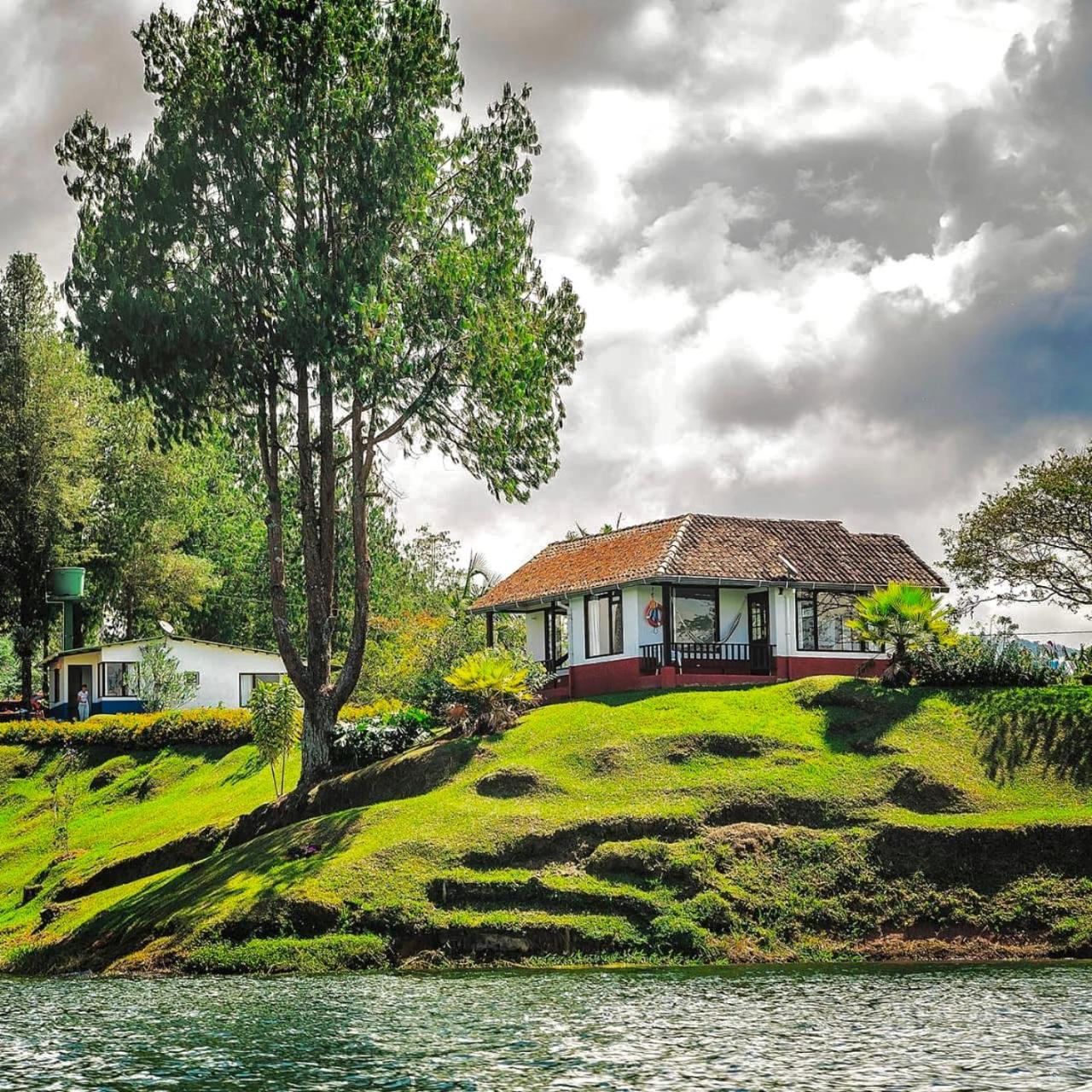 El Trebol Konuk evi Guatapé Dış mekan fotoğraf