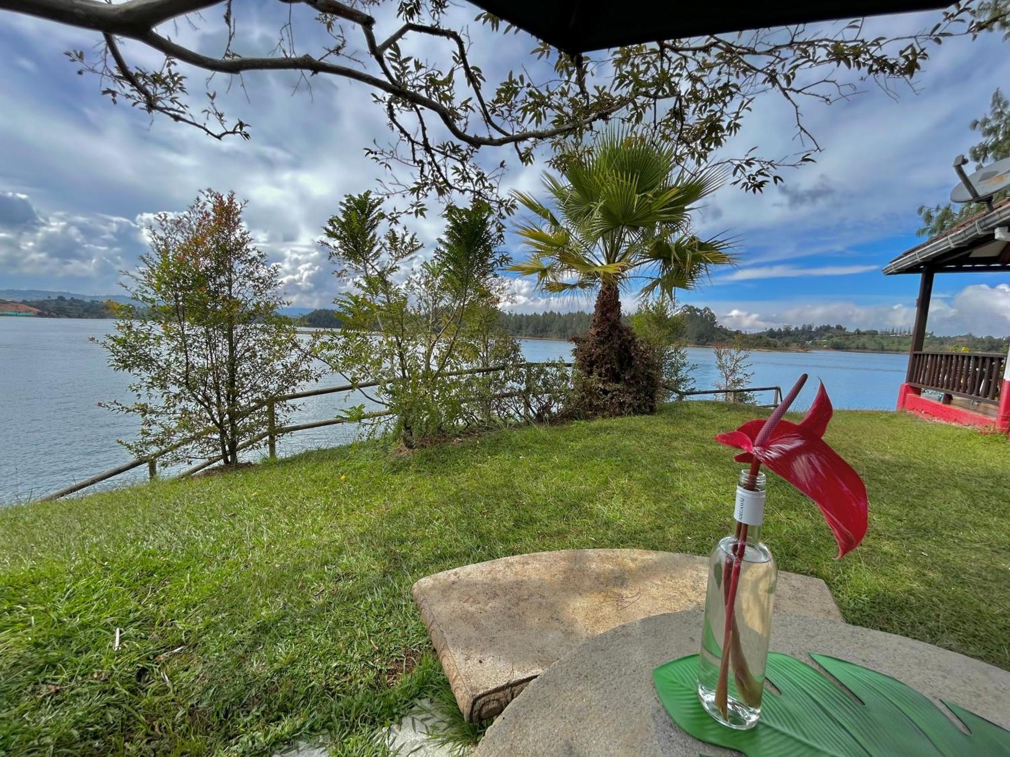 El Trebol Konuk evi Guatapé Dış mekan fotoğraf